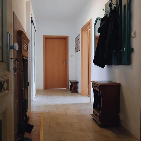 Serenity In * 哥达